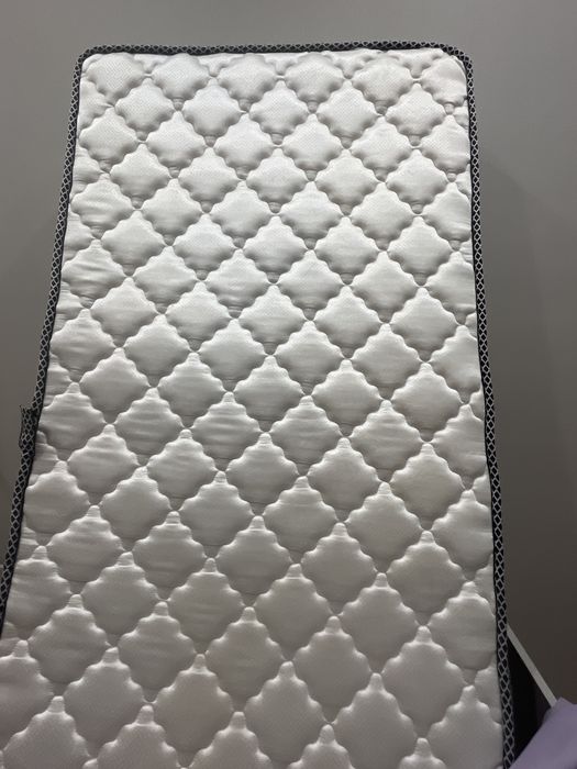 Матрас детский б/у