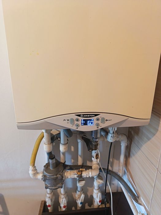 Centrală Ariston în condensare 24 kw