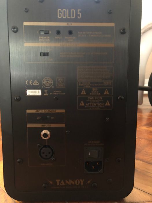 Boxe active tannoy gold 5