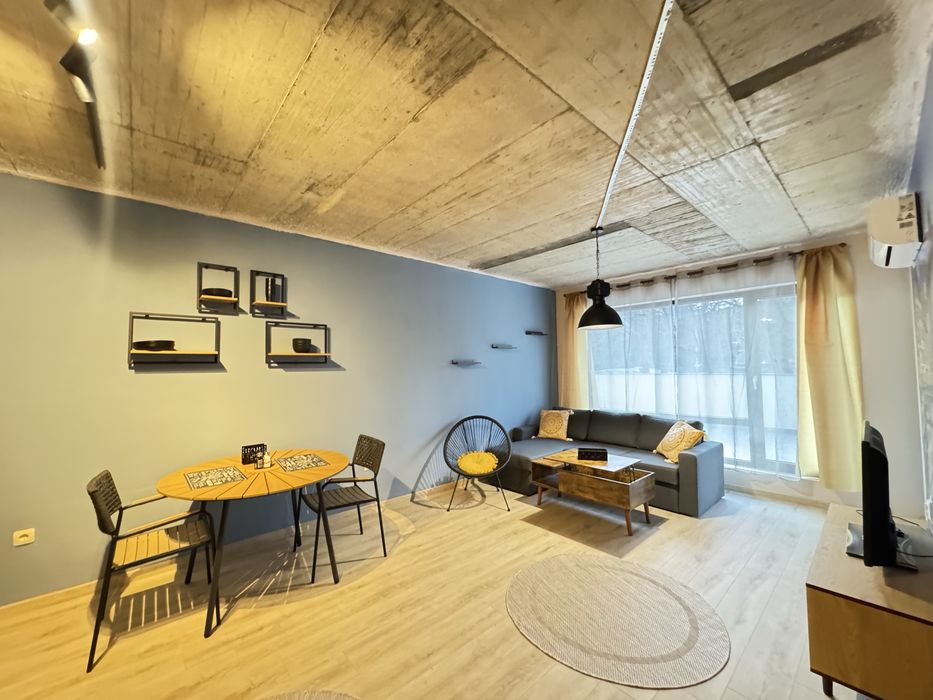 Дава се под наем Двустаен апартамент в Стара Загора, Била - 65 кв.м за 397.8 € - Снимка #1