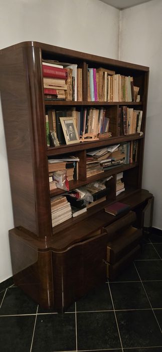 Mobilă vintage lemn nuc