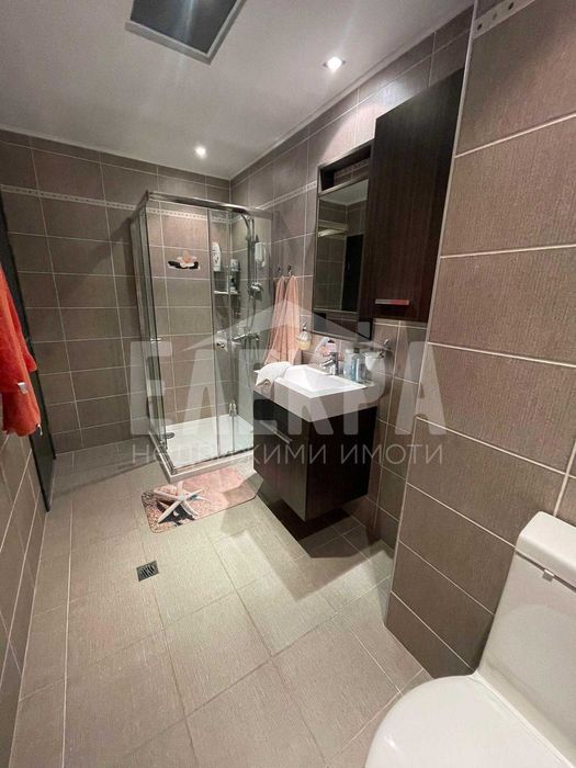 Продава се Тристаен апартамент в Варна, Център - 105 кв.м за 1143 €/кв.м - Снимка #7