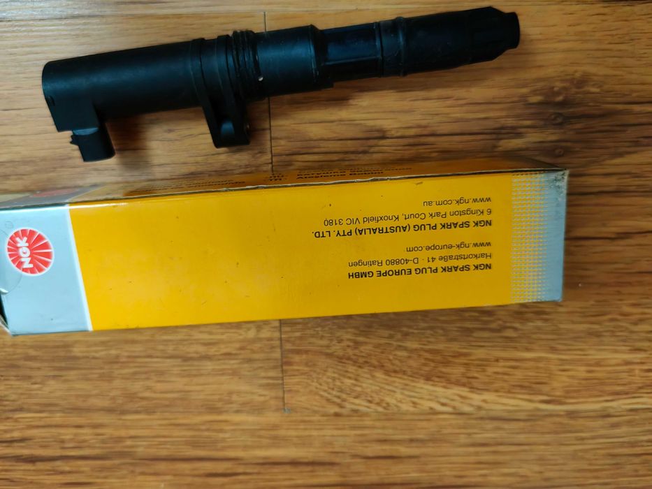 NGK запалителна бобина 48002