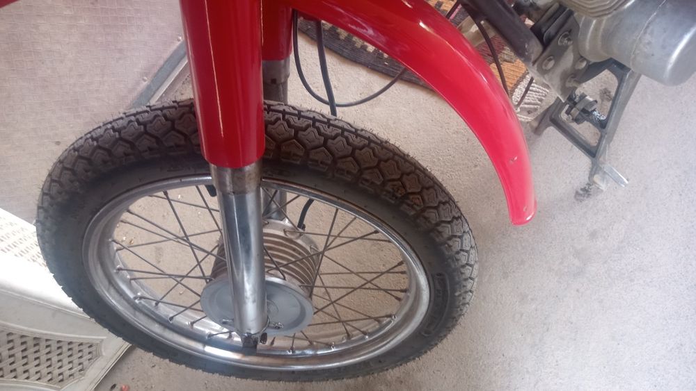 Minck matatsikl remont bilgan aybi yuq faqat minish kerak