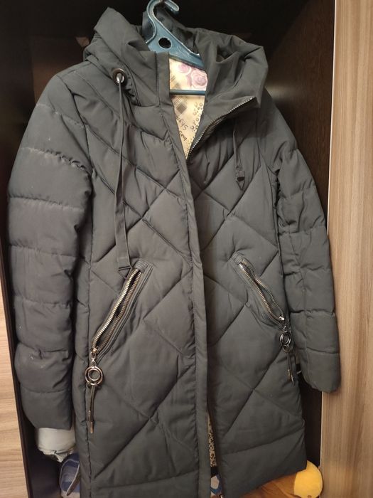 Женская куртка на теплую зиму