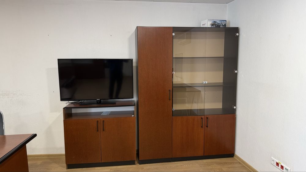 Продам офис мебель