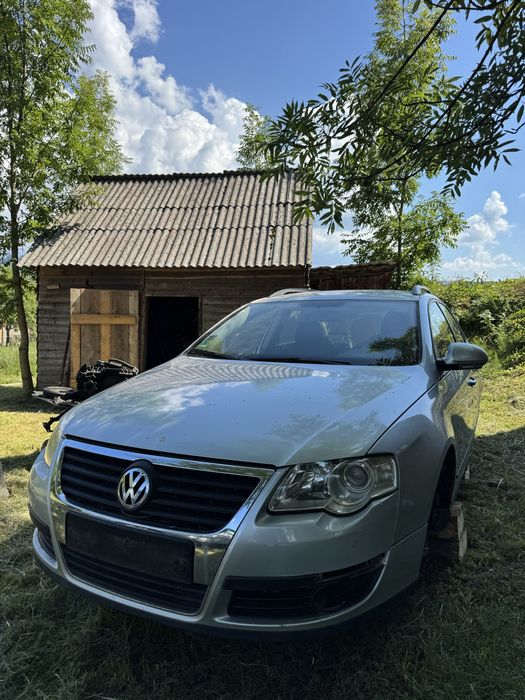 Dezmembrez Passat B6