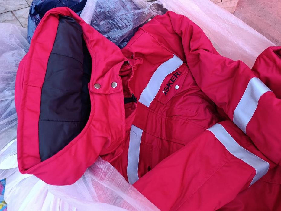 Спец одежда куртка и камбензон и берцы