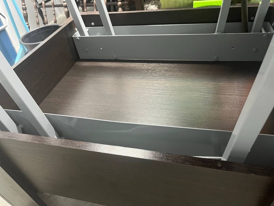 Продам стол трансформер