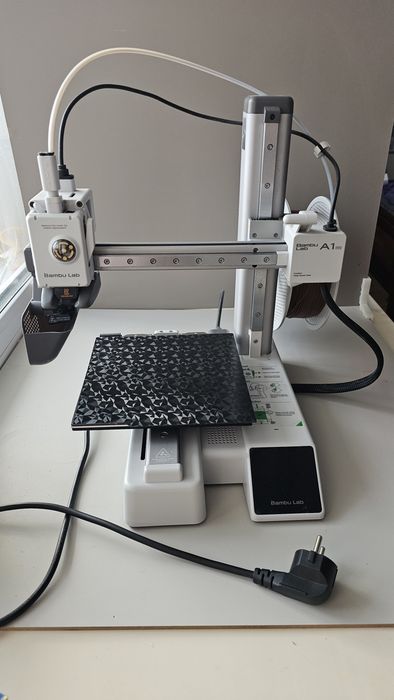 3д принтер bambu lab a1 mini