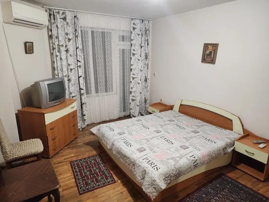 Двустаен апартамент, под наем, кв. Спортна зала