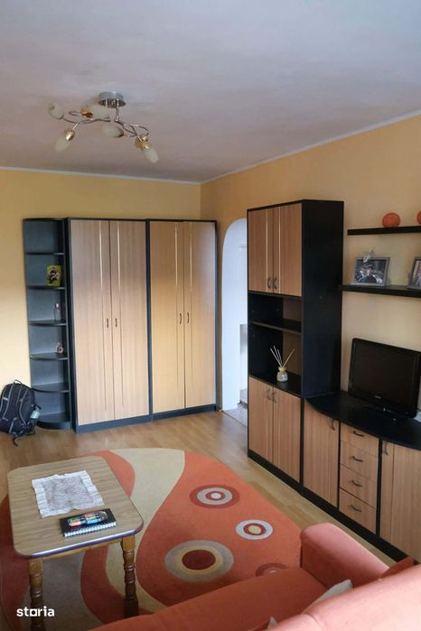 Apartament 2 camere de vanzare