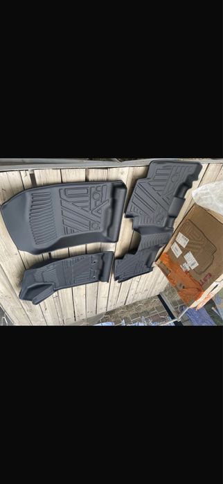 Полики для toyota prado 150
