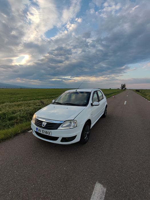 Logan 1.5 dCi an 2012