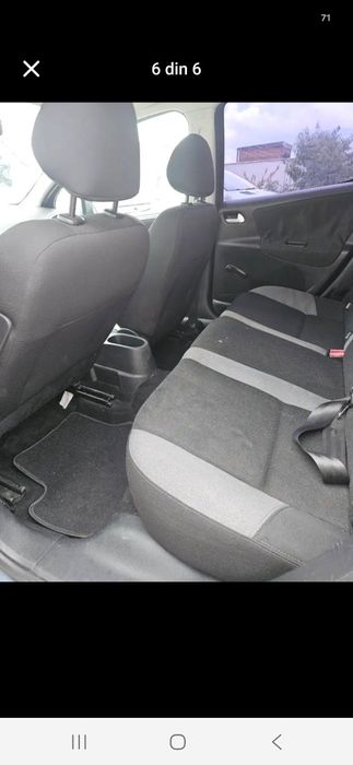 Vând Peugeot 207