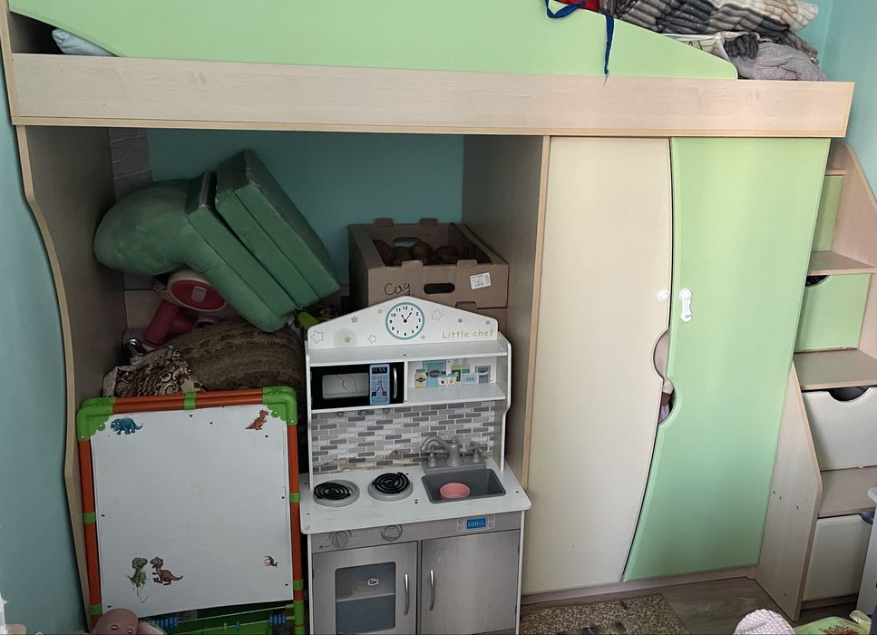 Кровать-чердак подростковая