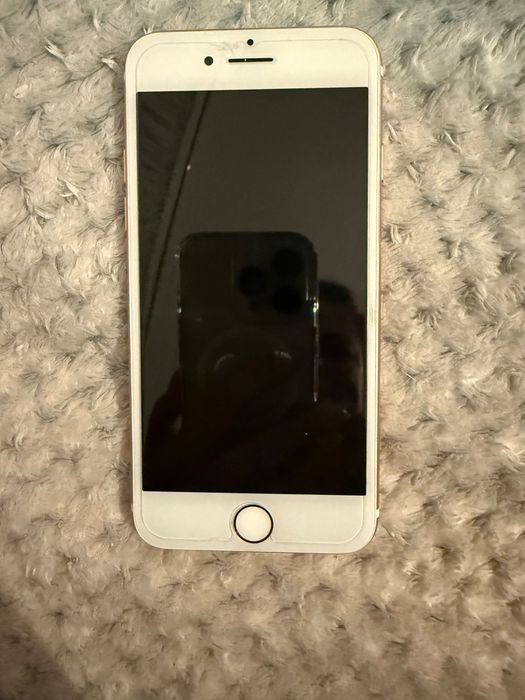Iphone 7 128 g, gold rose, baterie noua, nefolosit