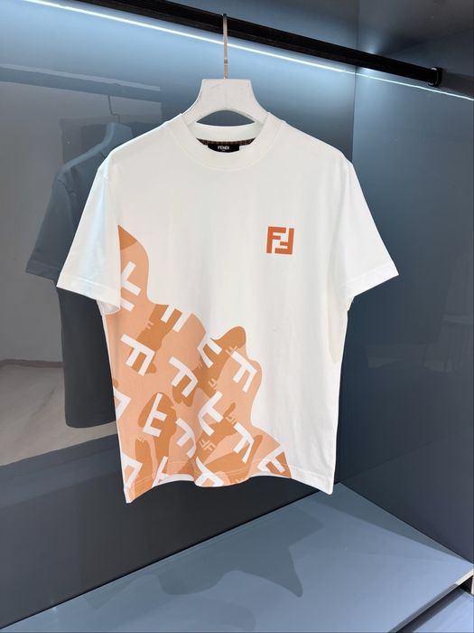 Tricou FENDI – stil Premium, detalii Iconice !