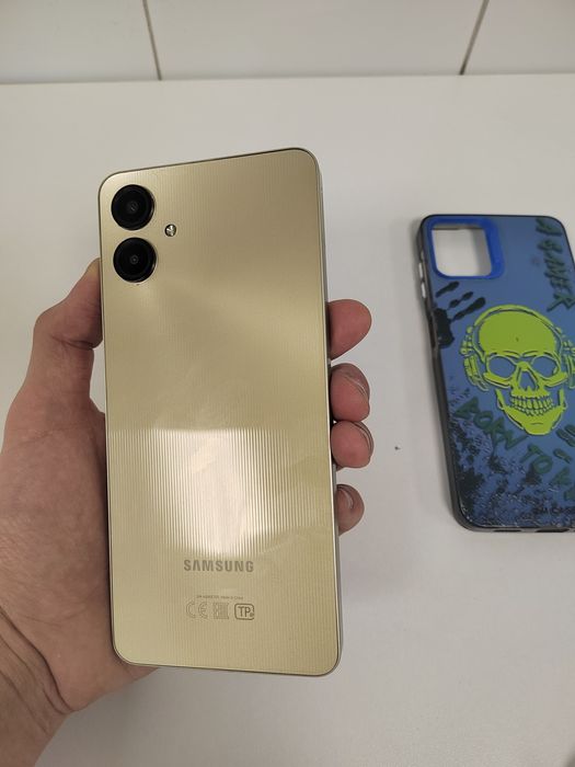 Samsung A06 и Honor 50