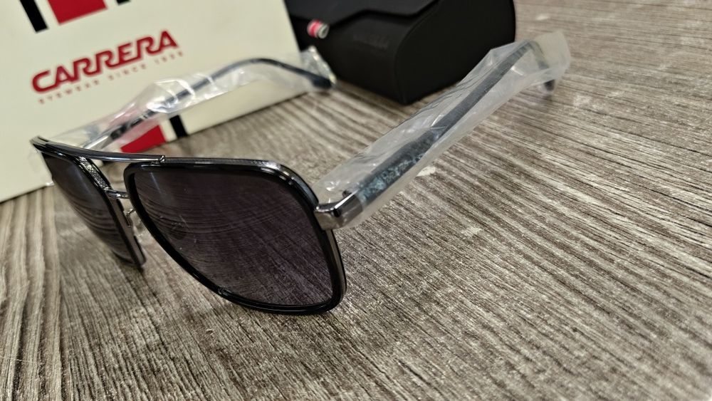 Чисто нови Слънчеви очила Carrera  1069