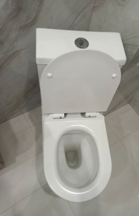 Унитаз новый белый
