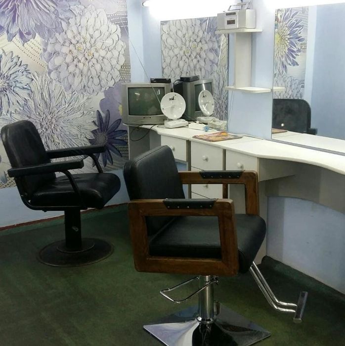 Продаётся парикмахерская