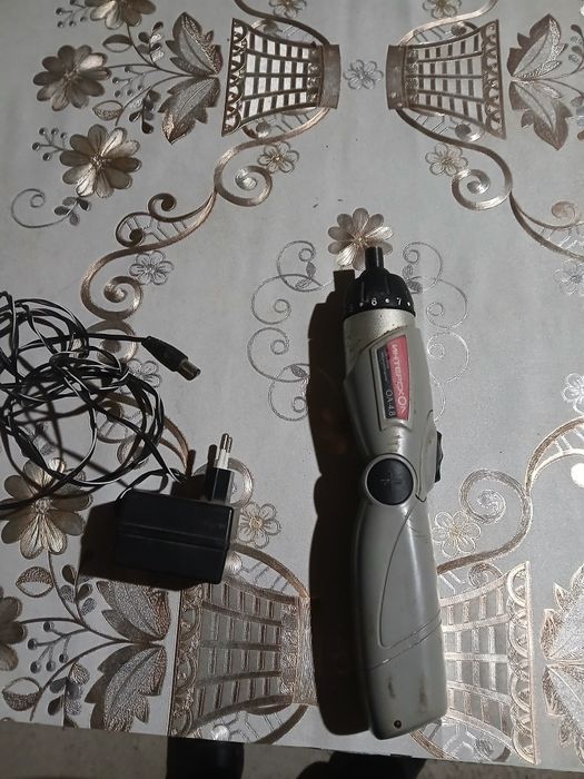 Мини шруповерт интерскол