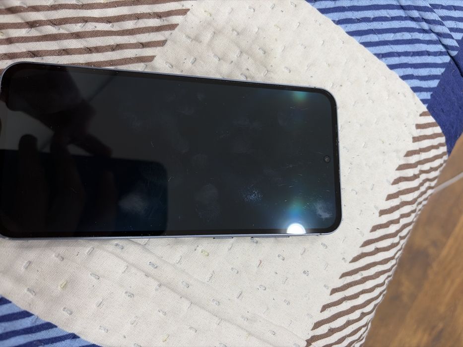 Самсунг А55 5G.