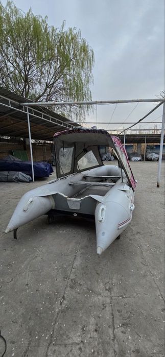 Продается лодка пвх 4.20 в хорошем состоянии