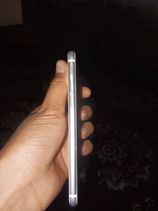 Iphone 8 kafolat bilan
