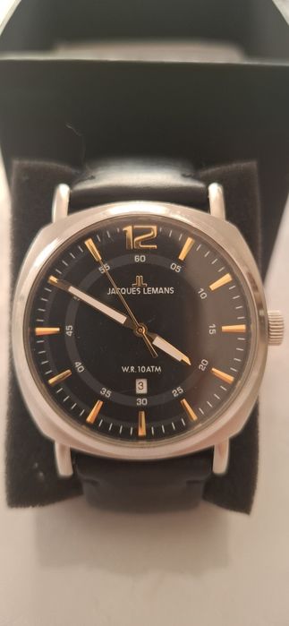 Jacques lemans         .