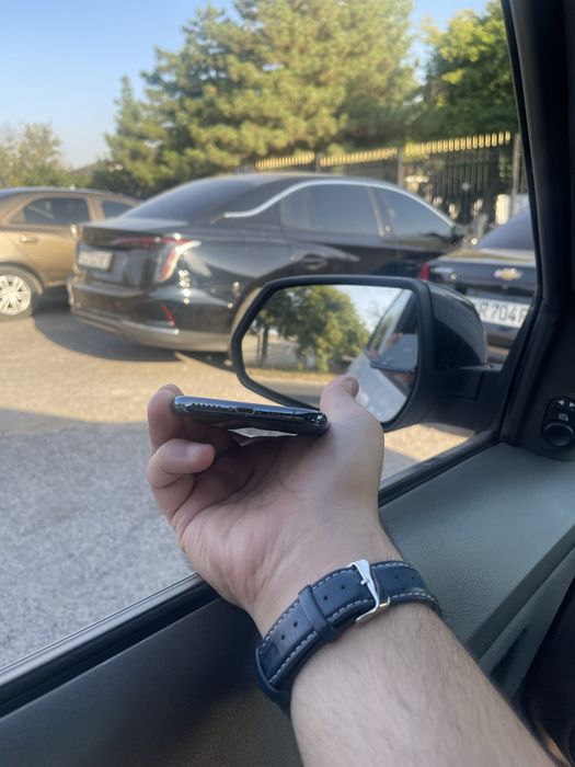 Iphone 11 pro 256Gb sotuvda