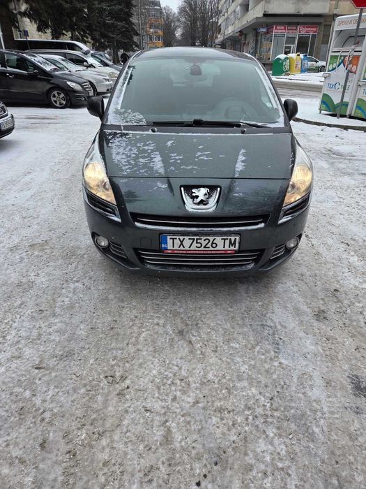 Peugeot 5008, 2.0, 150 к.с., 7 места