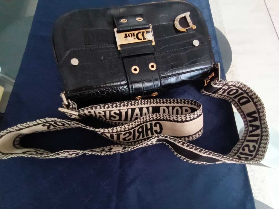 Дамска чанта черна