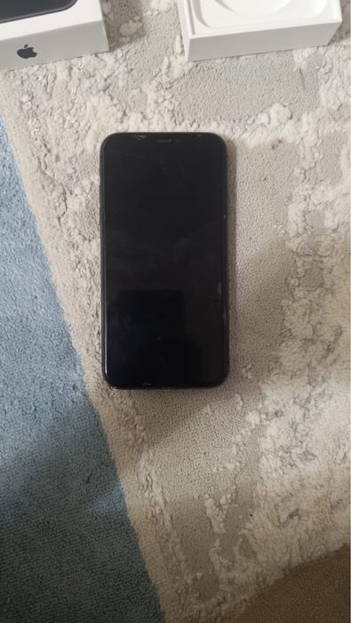 Iphone 11 нет гаранти
