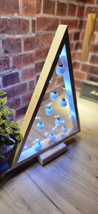 Дървени коледни елхи с лампички ръчна изработка