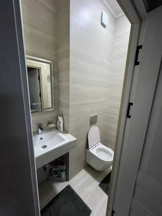 "Assalom sohil Yashnabad 4 xonali kvartira TOP narxda 120m2"
