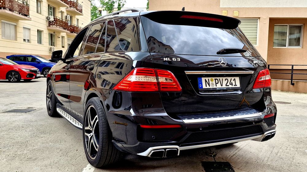 MERCEDES-BENZ ML-Class 2012