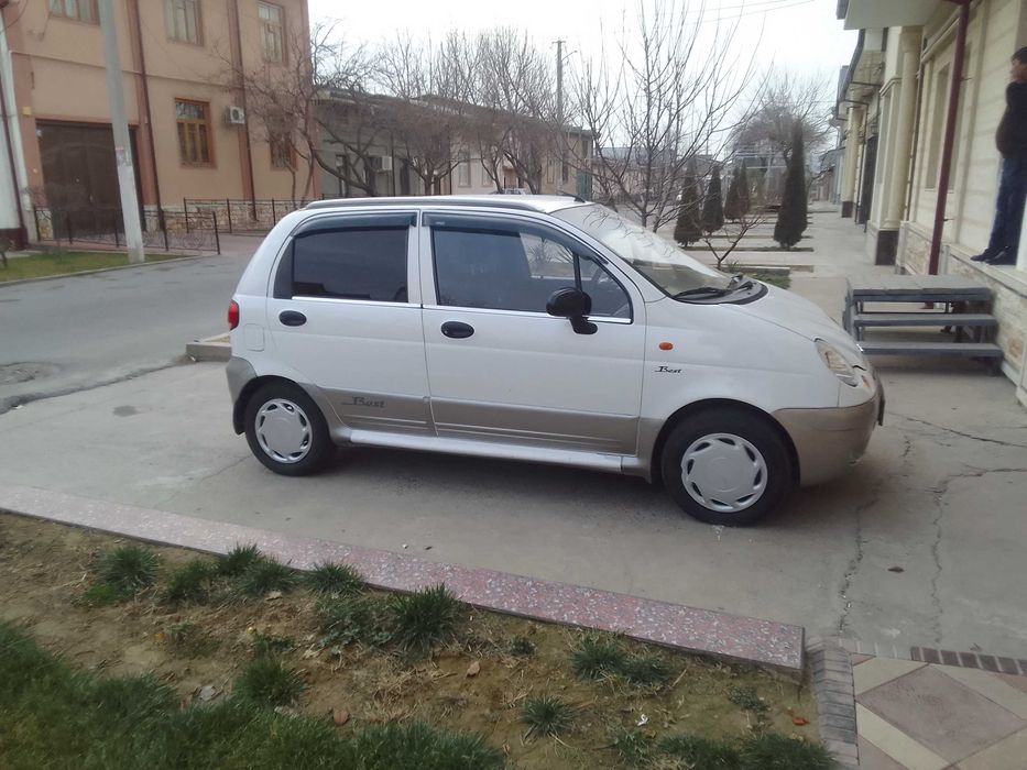 Qoganini telifonda gaplashiniladi