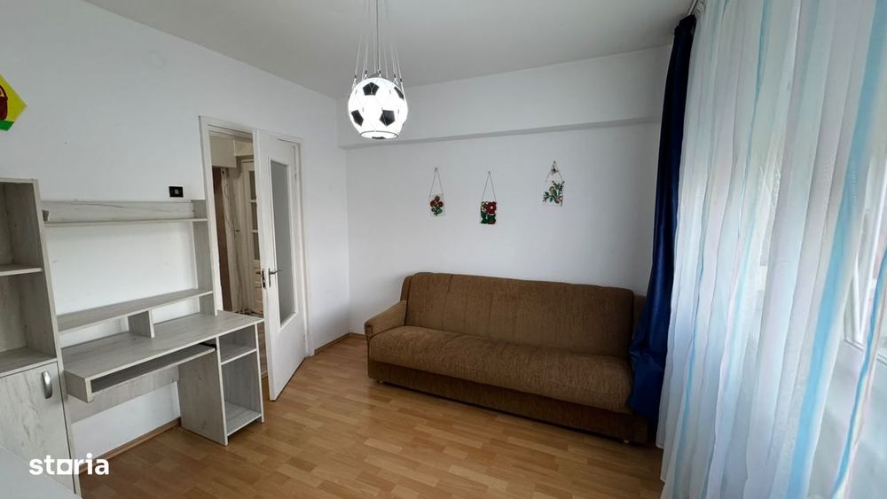 Apartament 3 camere decomandat-Orizont-Letea