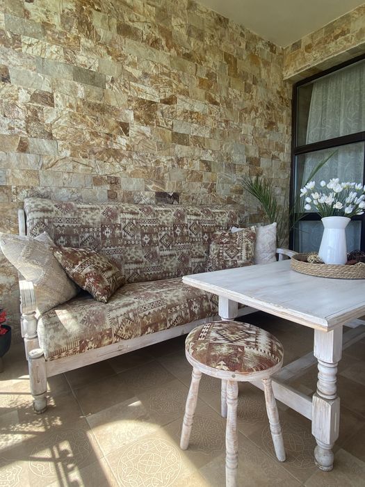 Винтидж мебели - диван и фотьойли