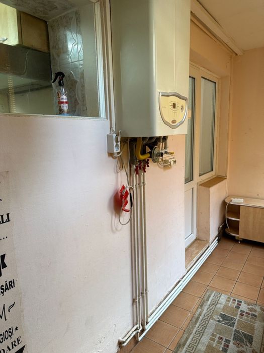 Închiriez apartament