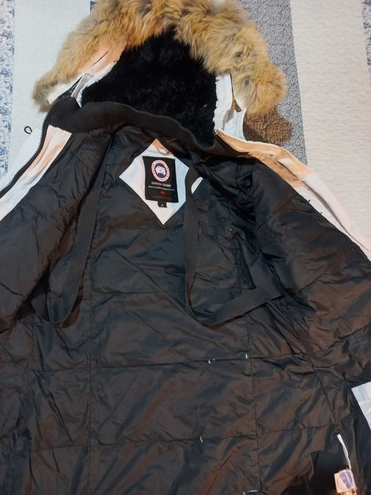 Куртка Canada Guess