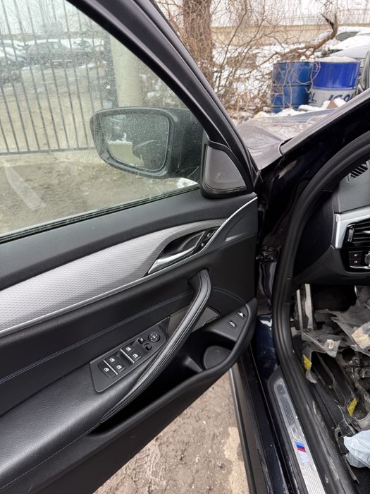 Bmw G30 530e B48 на части