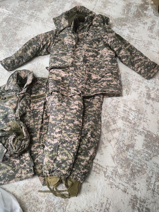 Продам новый бушлат, ватники и берцы б/у