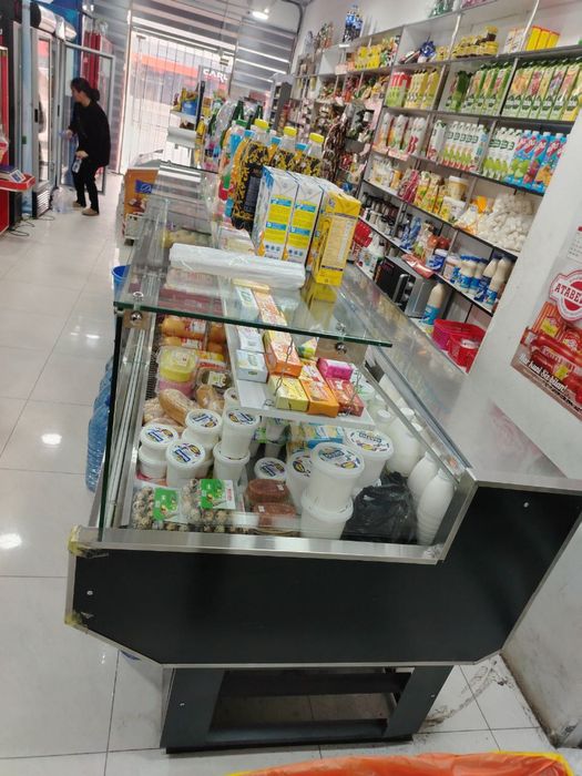 Oziq ovqatlari va gosht Dokonlari uchun Xolodilnik Muzlatgich sotiladi