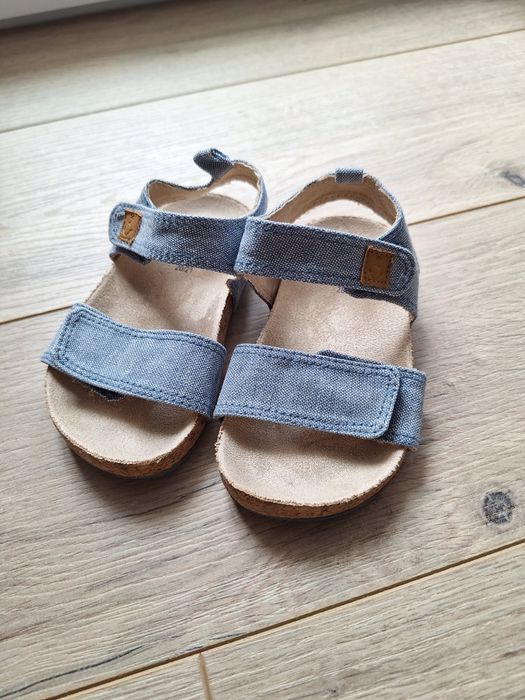 Детски летни обувки и сандали Roxy, Adidas, Timberland