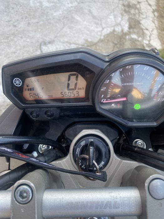 Yamaha XJ 6 N 2010, limitat A2