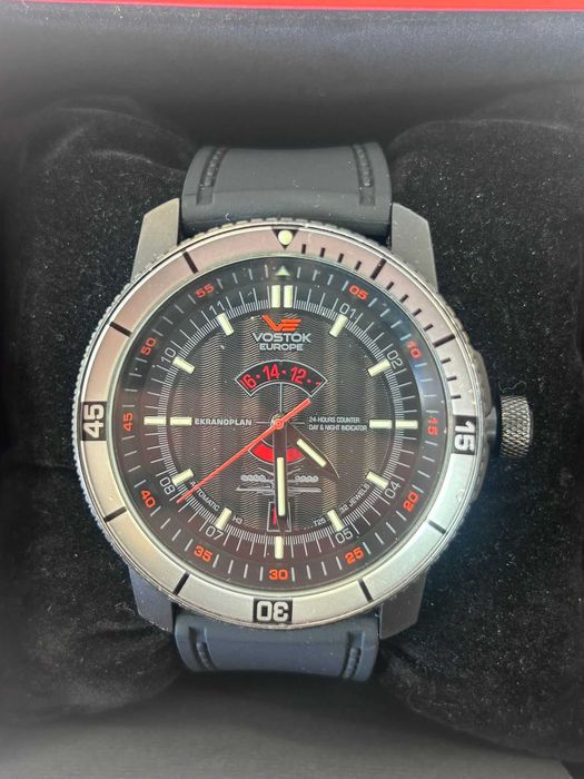 Ceas Vostok-Europe Ekranoplan Caspian Sea Monster Tritium Tube Dive Watch 5454108 – Automatic, 32 Jewels,