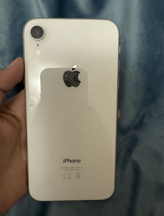 Продам Iphone XR